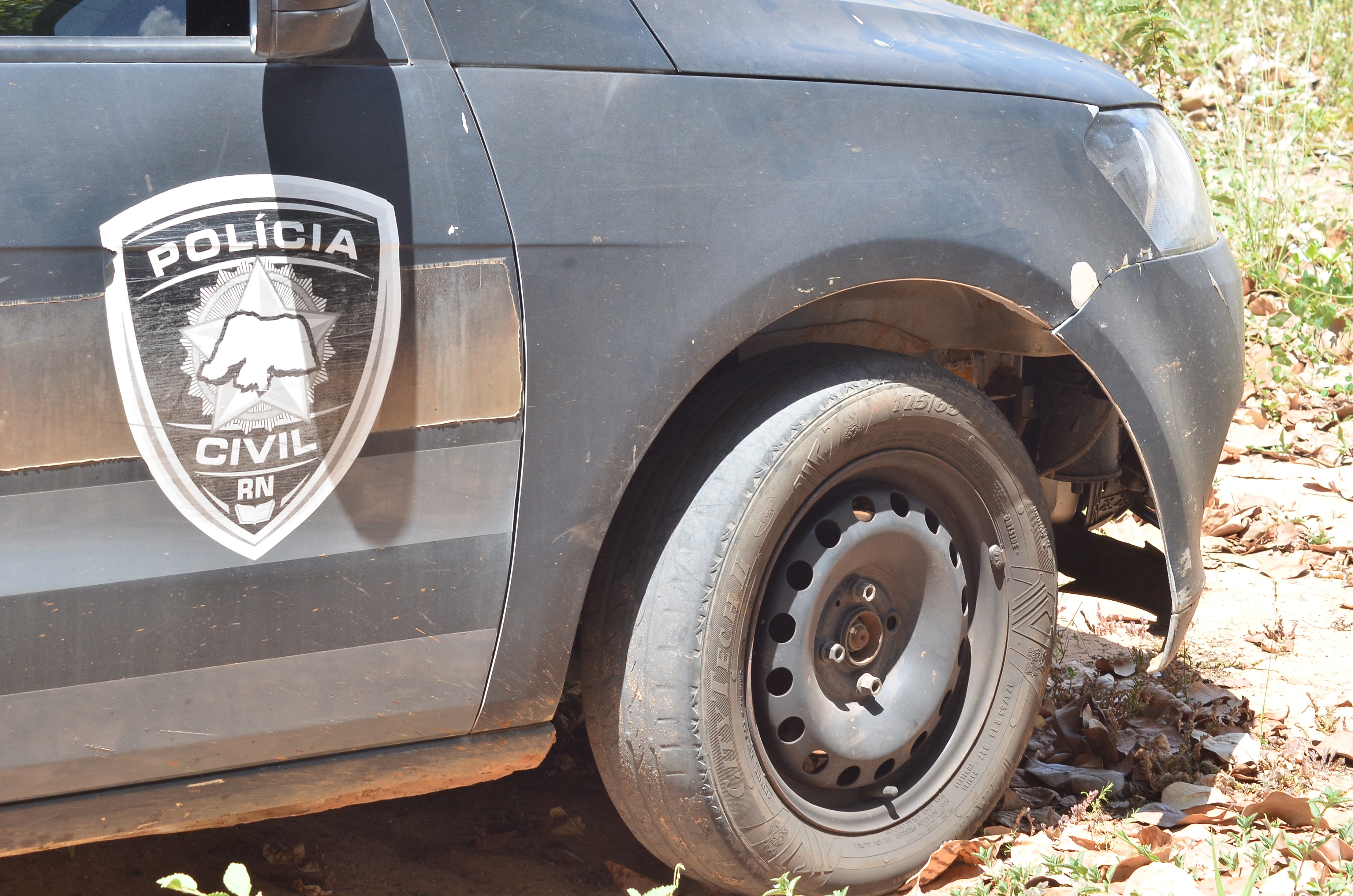 Polícia Civil cumpre mandados de busca e apreensão em Operação Chave de Ouro 2