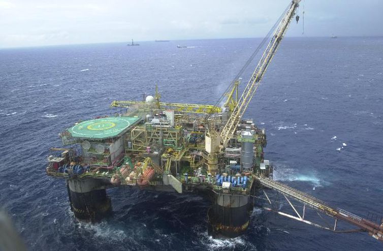 Produção de petróleo e gás natural cresce 8%, anuncia a Petrobras - Agora RN