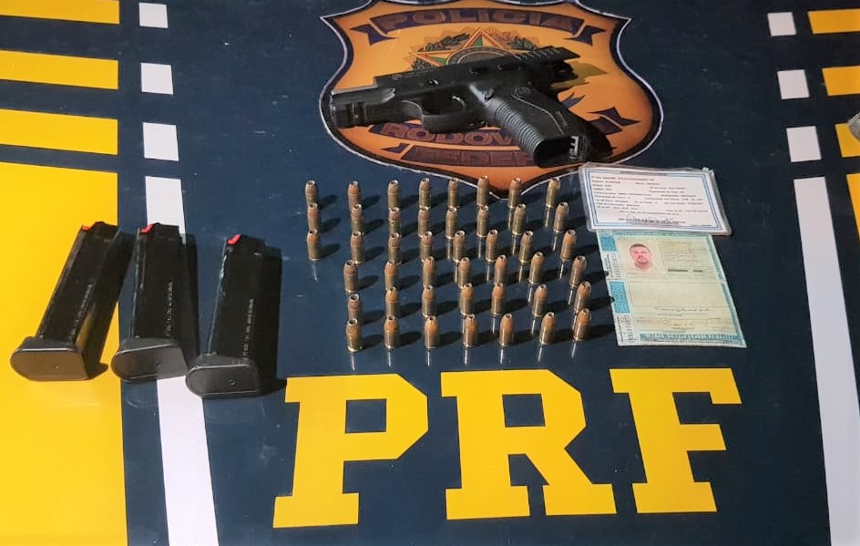 PRF prende homem com pistola e 45 munições intactas em Mossoró