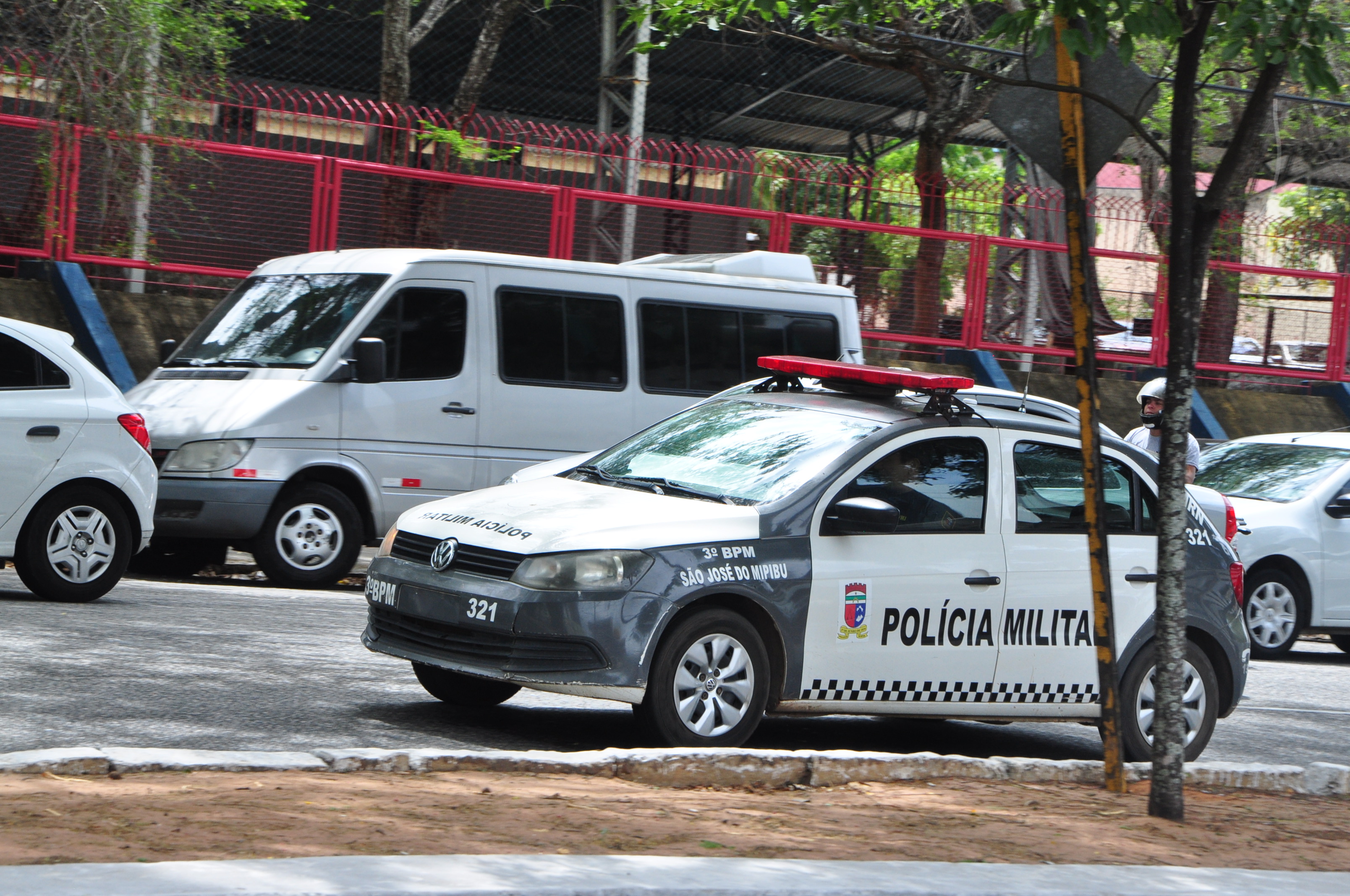 Suspeitos de assaltos na Grande Natal são baleados em confronto com a PM