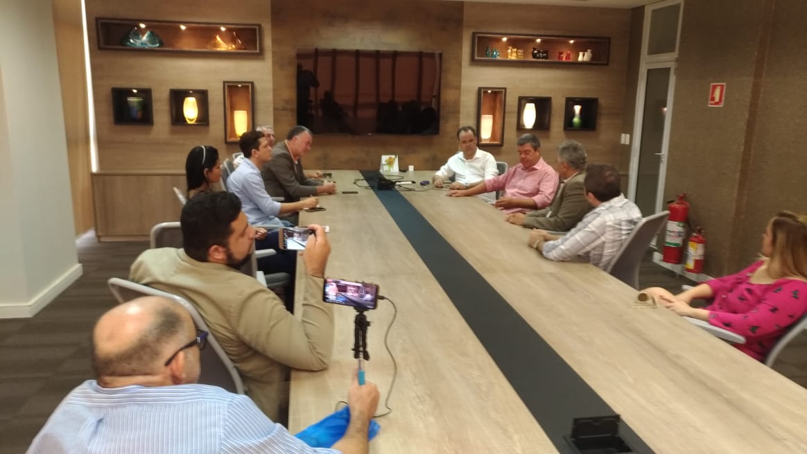 Em Mossoró, representantes do PSL/RN discutem políticas para a fruticultura - Agora RN