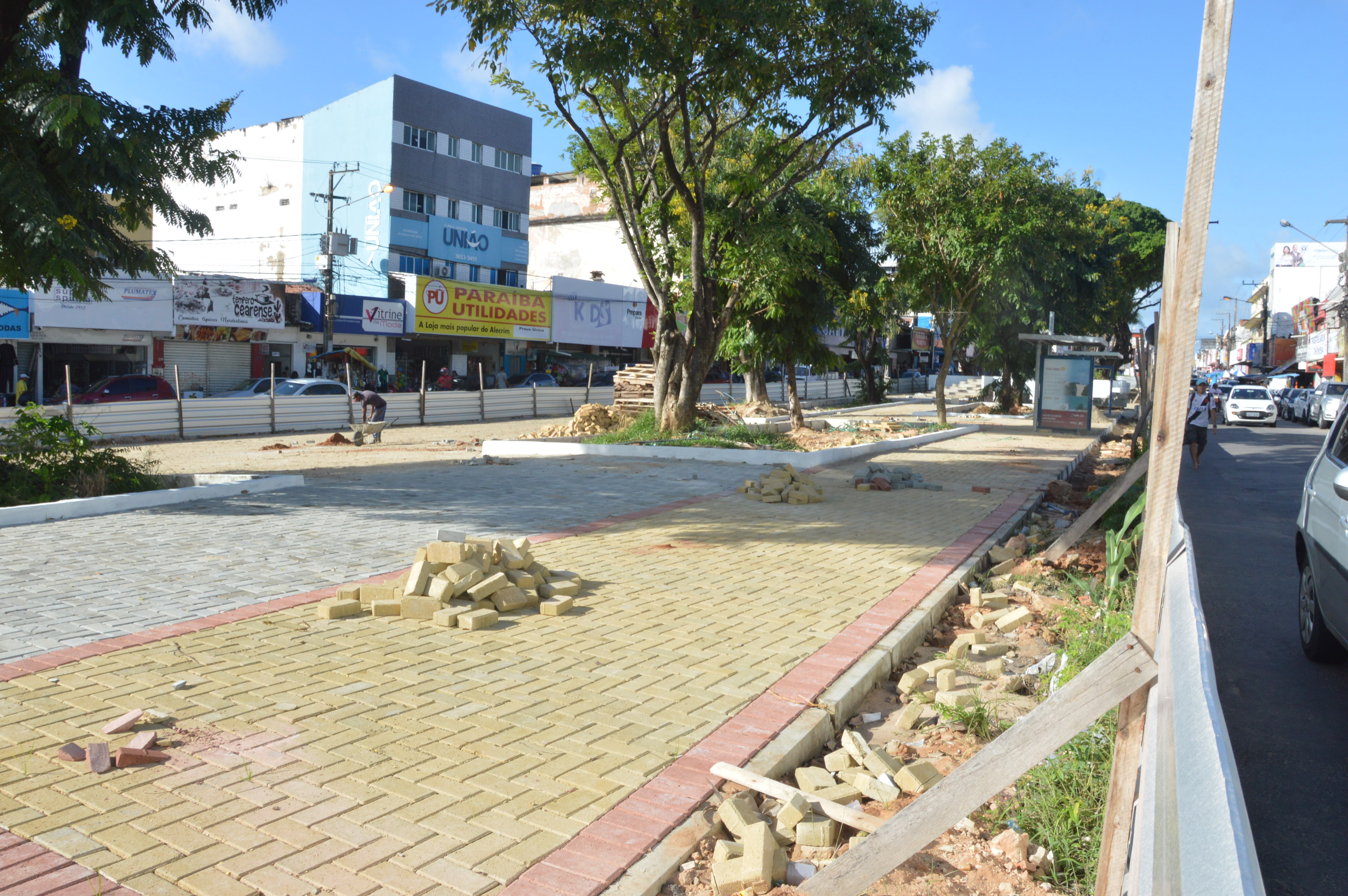 Reforma da Praça Gentil Ferreira será concluída até o início de agosto