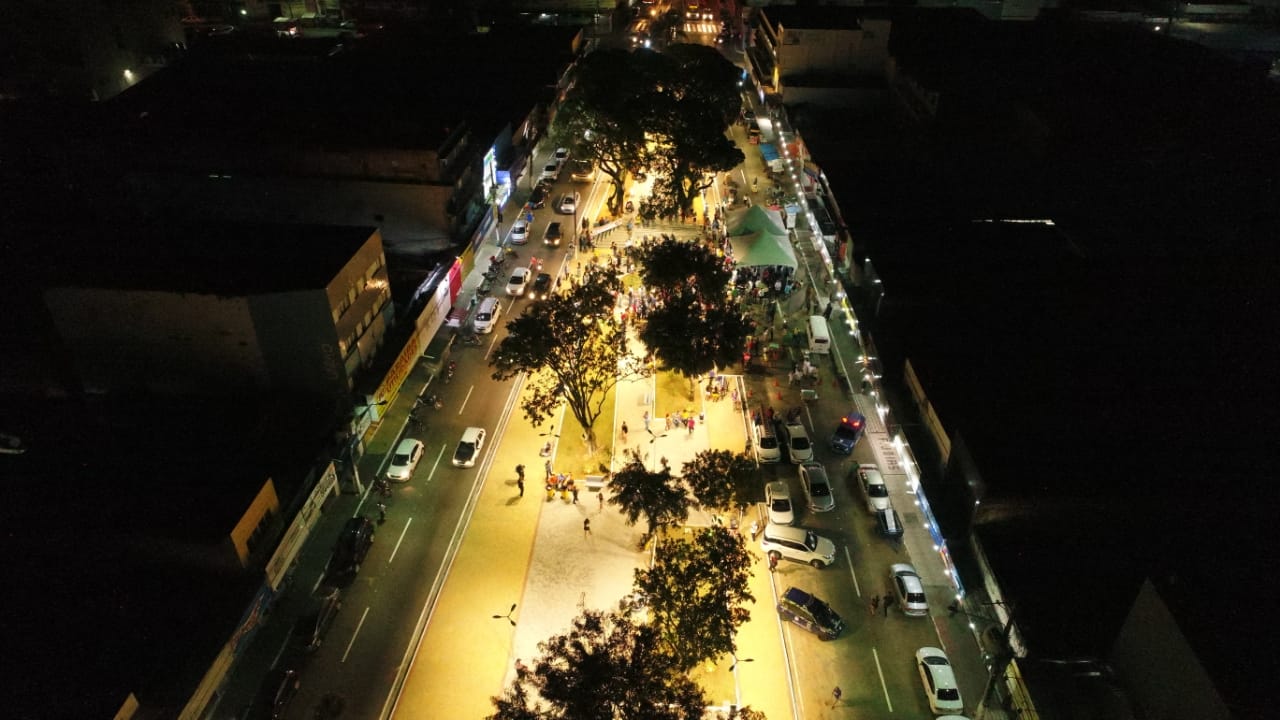 Praça Gentil Ferreira é totalmente revitalizada e entregue à população