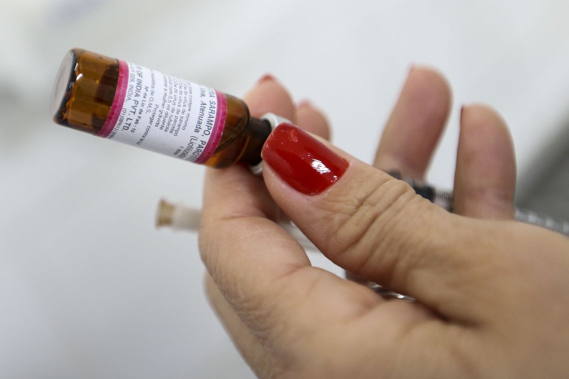 Brasil registra dezesseis estados com surto ativo de sarampo - Agora RN