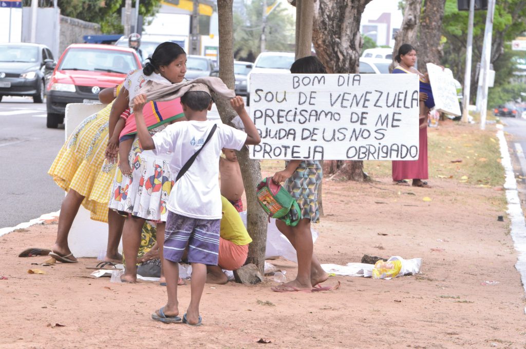 Número de imigrantes venezuelanos em situação de mendicância aumenta no RN  - Agora RN