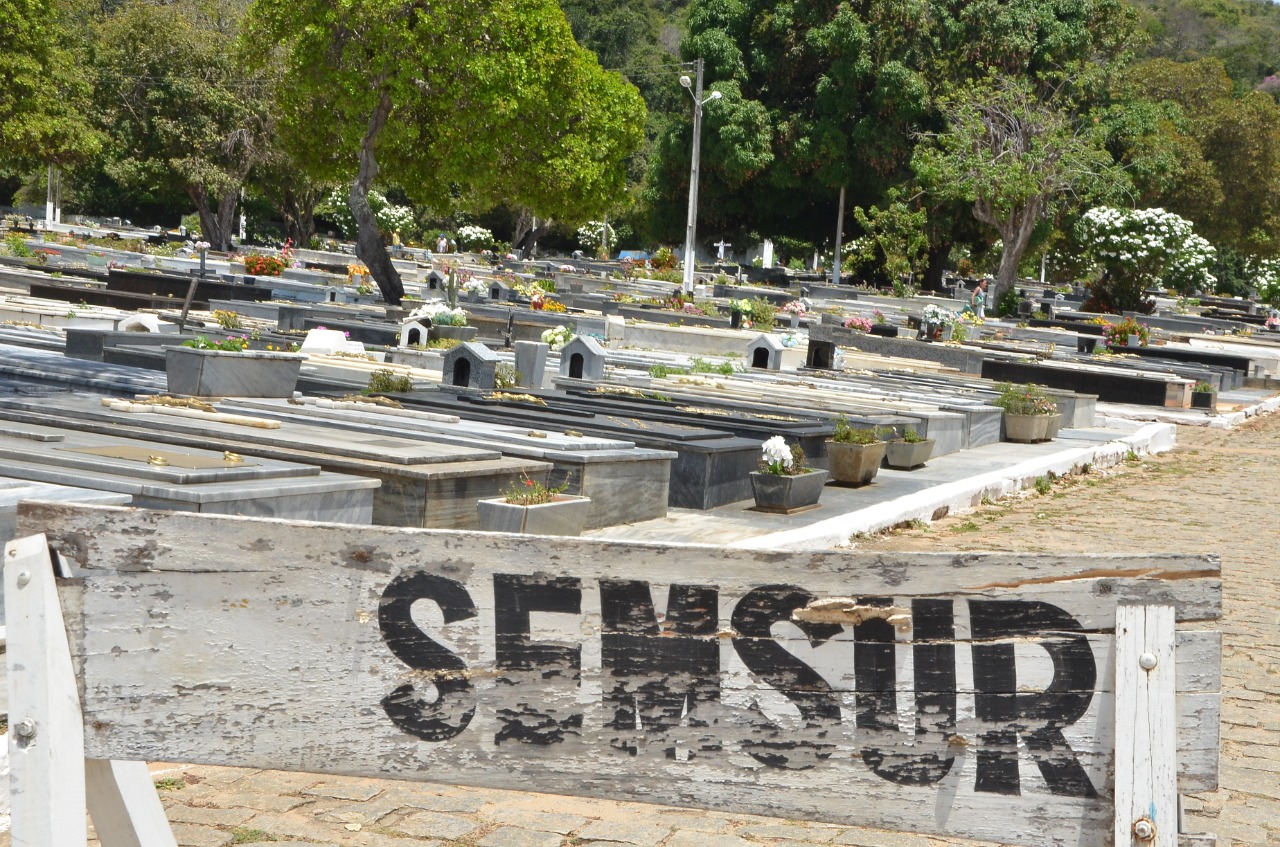Prefeitura quer verticalizar cemitérios de Natal para comportar demanda