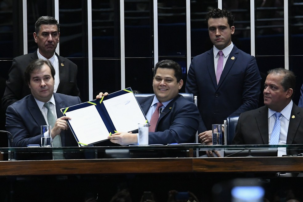 Reforma da Previdência é promulgada pelo Congresso Nacional - Agora RN