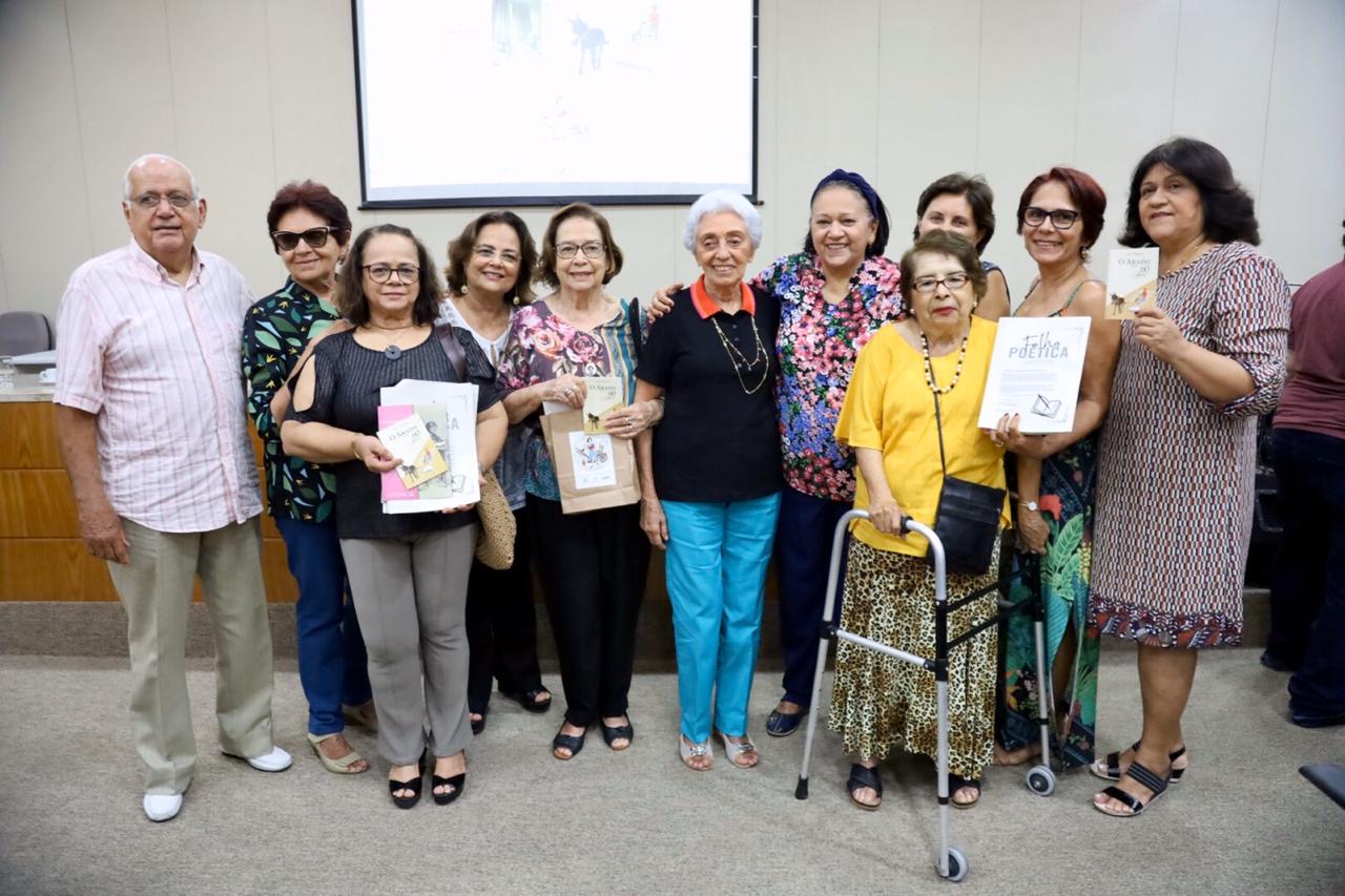 Governo valoriza a cultura com reedição de “o arado”, de zila mamede | notícias do rio grande do norte GoveRio Grande do Norteo valoriza a cultura com reedição de “O Arado”, de Zila Mamede - Agora RN