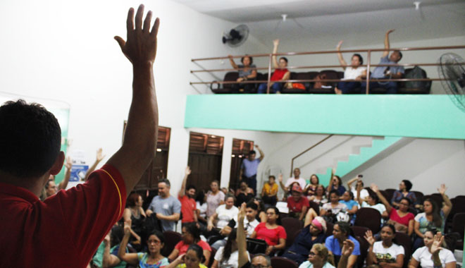 Servidores da saúde estadual realizam ato público na Governadoria nesta sexta (13)
