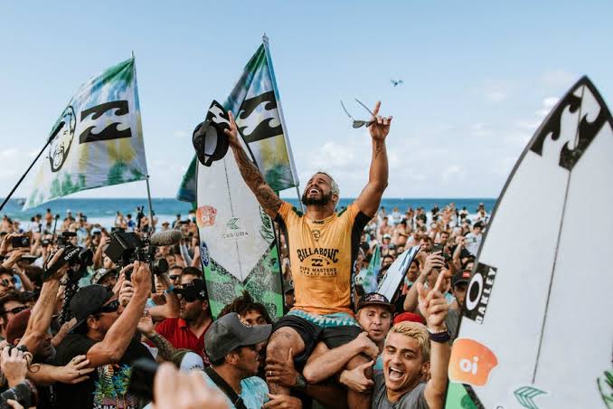 Conheça Ítalo Ferreira, o potiguar campeão mundial de surf - Agora RN