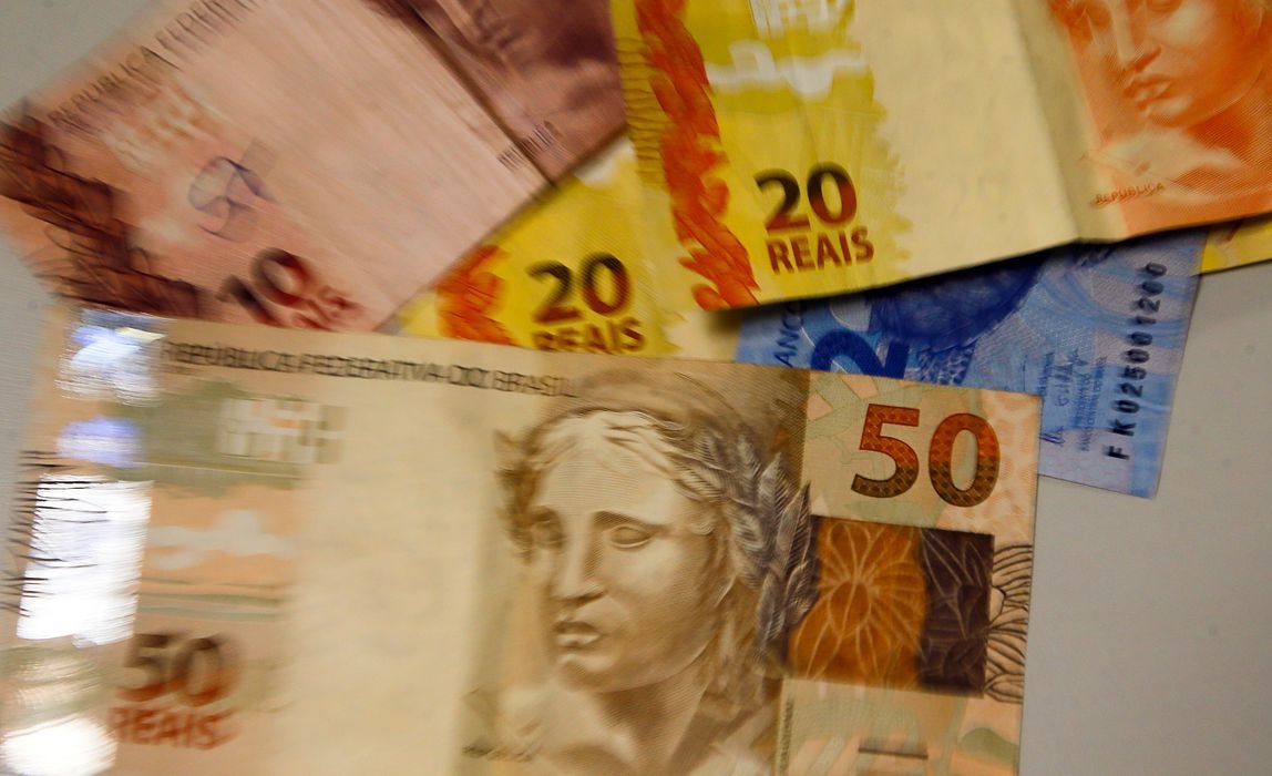 Arrecadação federal atinge R$ 205,47 bilhões em outubro - Agora RN