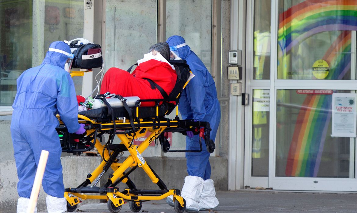 Marido de vítima de coronavírus: “merecia um enterro de rainha” | notícias do rio grande do norte Marido de vítima de coronavírus: “Merecia um enterro de rainha” - Agora RN
