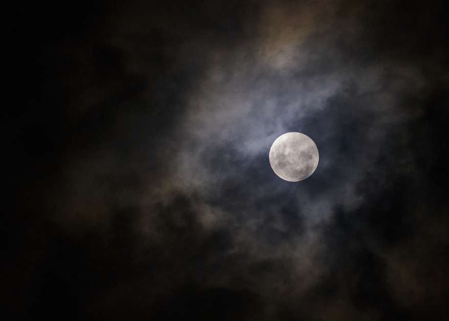 Perdeu a "superlua rosa"? Veja fotos do fenômeno pelo Brasil - Agora RN