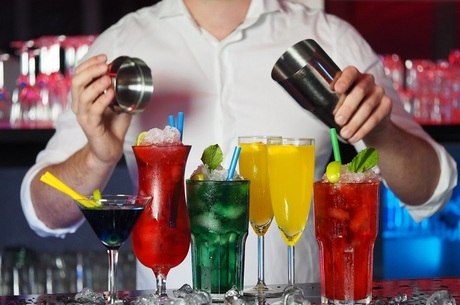 Coronavírus: bares, restaurantes e hotéis lideram acordos trabalhistas | notícias do rio grande do norte Coronavírus: bares, restaurantes e hotéis lideram acordos trabalhistas - Agora RN