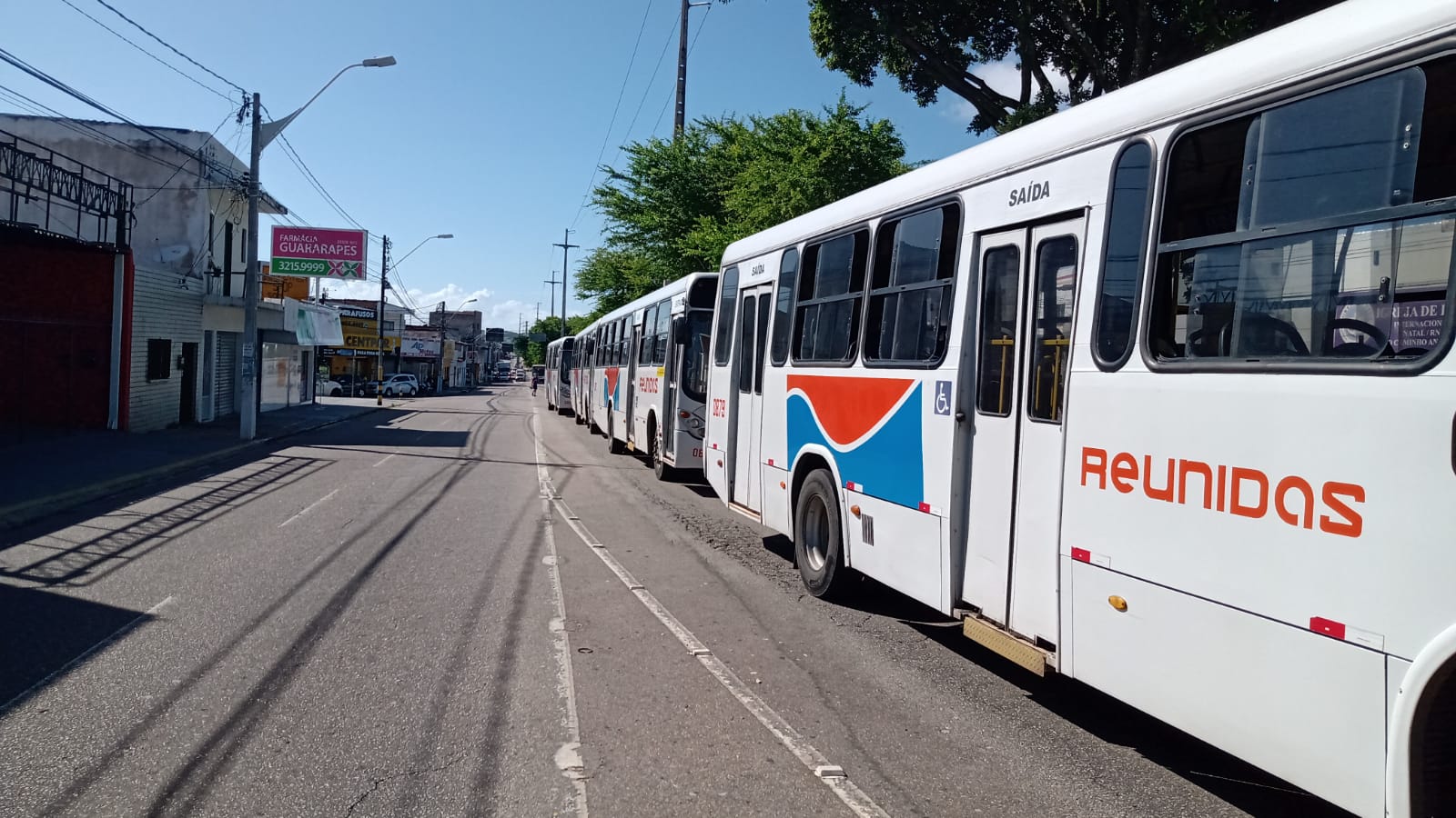 Motoristas de ônibus voltam a paralisar atividades em Natal - Agora RN
