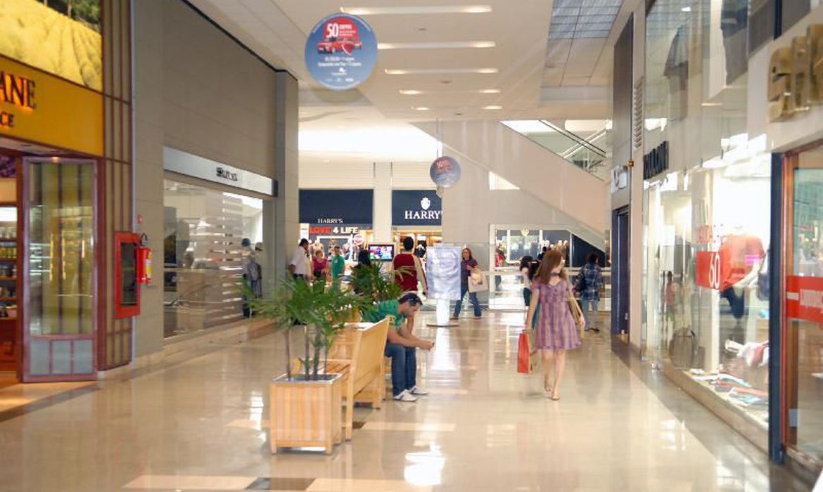 Prefeitura amplia para 50% capacidade de público nos shoppings de natal | notícias do rio grande do norte Prefeitura amplia para 50% capacidade de público nos shoppings de Natal - Agora RN