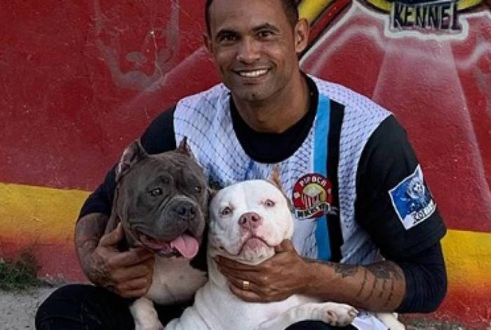Após propaganda com goleiro Bruno, canil é alvo de ataques - Agora RN