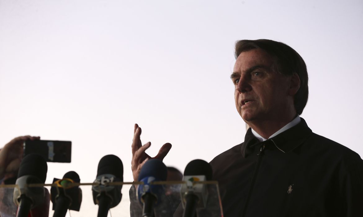 'A febre baixou e estou me sentindo muito bem', diz Bolsonaro sobre sintomas - Agora RN