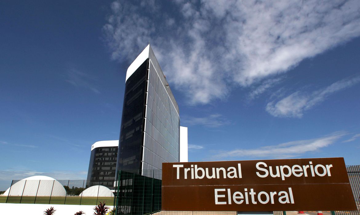 TSE divulga nova divisão do Fundo Eleitoral; PT e PSL seguem com maiores fatias - Agora RN