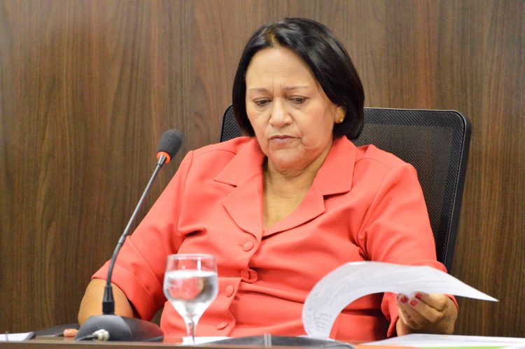 Fátima vai prorrogar suspensão de aulas presenciais da rede estadual - Agora RN