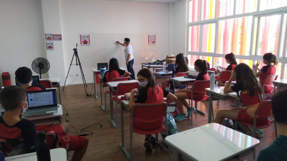 Volta às aulas: Potiguares encontram nova realidade nas salas de aula - Agora RN