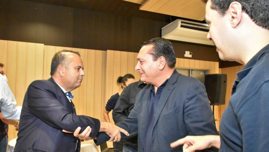 Ezequiel se reúne com ministro rogério marinho e apresenta projetos para municípios do Rio Grande do Norte