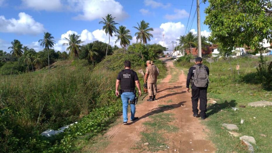 Cães farejadores atuam nas buscas por menino de 8 anos desaparecido em Natal RN