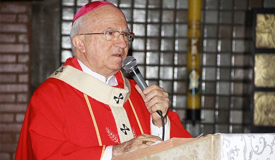 Dom jaime celebra 25 anos de episcopado e recebe homenagens