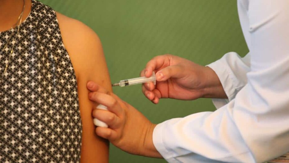 Mpf vai apurar possível perda de mais de doses de vacinas contra a covid-19 no rn