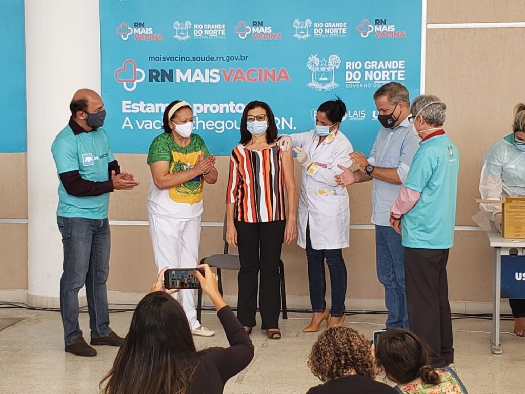 Fotos: confira imagens da vacinação simbólica no Rio Grande do Norte