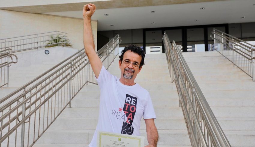 Fernando mineiro diz que vai votar contra “candidato de bolsonaro” na câmara