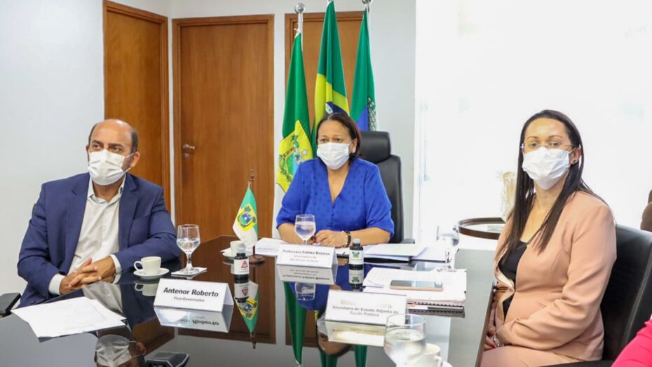 “não basta só o calendário”, diz goveRio Grande do Norteadora fátima ao cobrar vacinas a pazuello