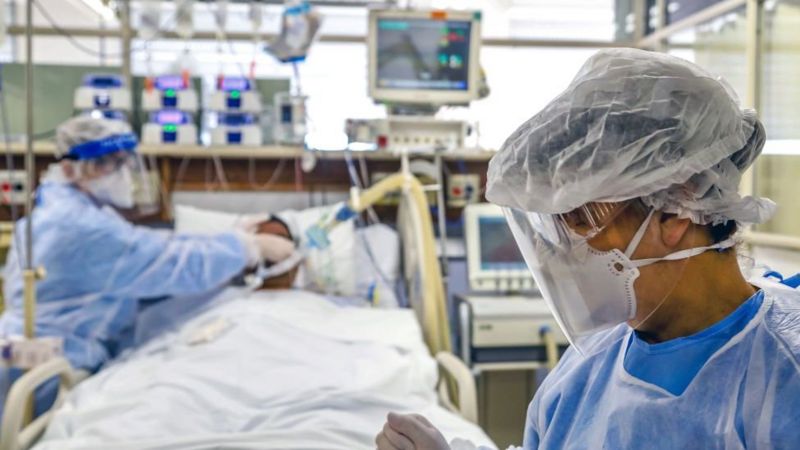 “escolher quem vai lutar contra a morte”, diz médico sobre dia a dia em utis de Natal RN
