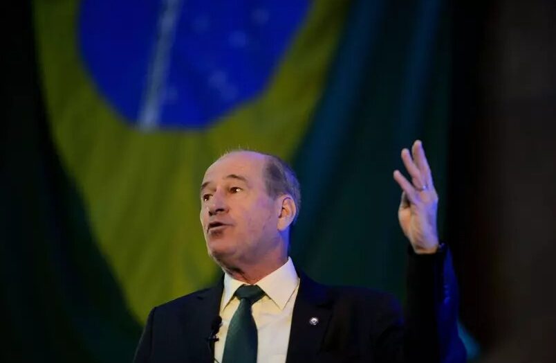 Distanciamento das forças armadas de bolsonaro motivou demissão de azevedo; saiba detalhes | notícias do rio grande do norte Distanciamento das forças armadas de bolsonaro motivou demissão de azevedo; saiba detalhes