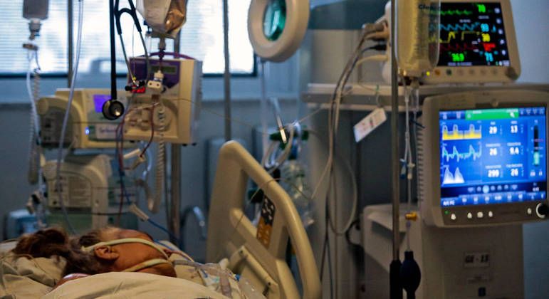 Covid: brasil registra 3.560 mortes e 73.174 novos casos em 24 horas