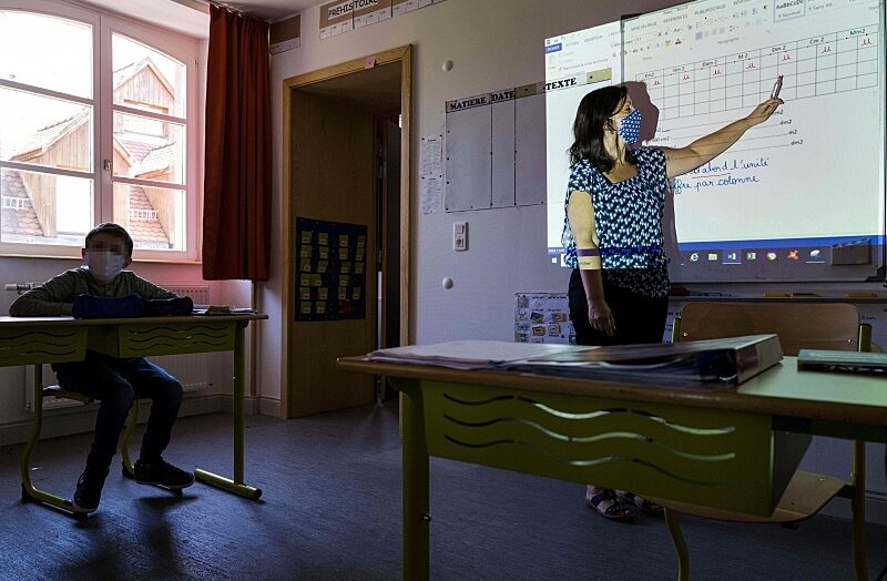 Câmara de Natal RN aprova lei que toRio Grande do Nortea profissionais da educação prioritários na vacinação contra a covid-19