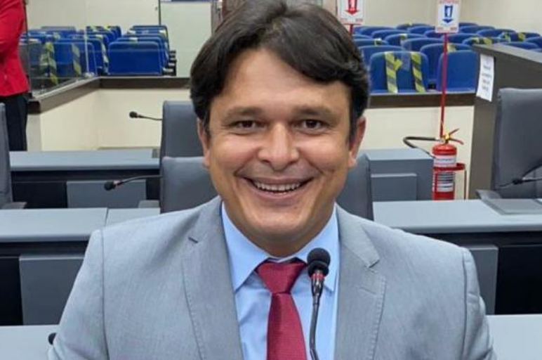 Vereador de Natal RN luciano nascimento usa mais de 50% do próprio salário para doar cestas básicas: “ação concreta de ajuda”