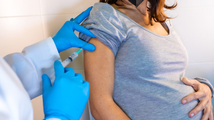Tudo o que você precisar sobre a vacinação de gestantes e puérperas