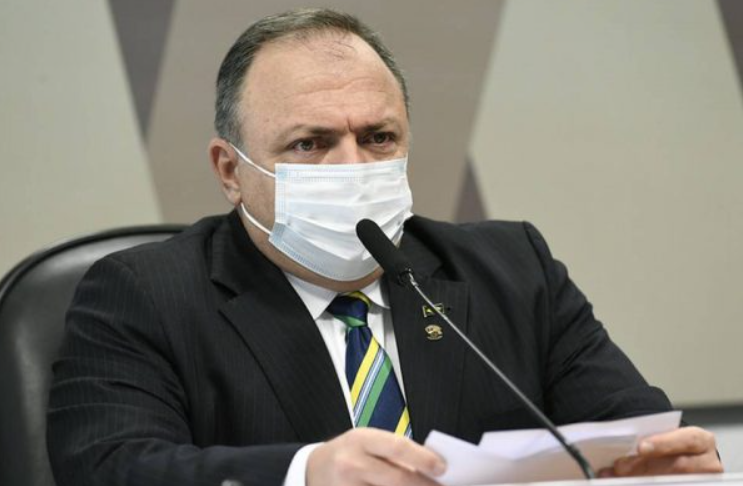 Pazuello: “bolsonaro nunca me deu ordens diretas para nada”