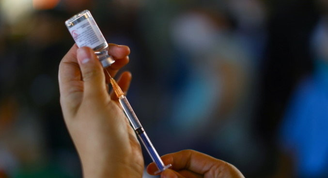 Anvisa recebe pedido de uso emergencial da vacina cansino; farmacêutica chinesa apresentou eficácia de mais de 90% contra covid grave