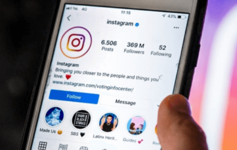INSTAGRAM