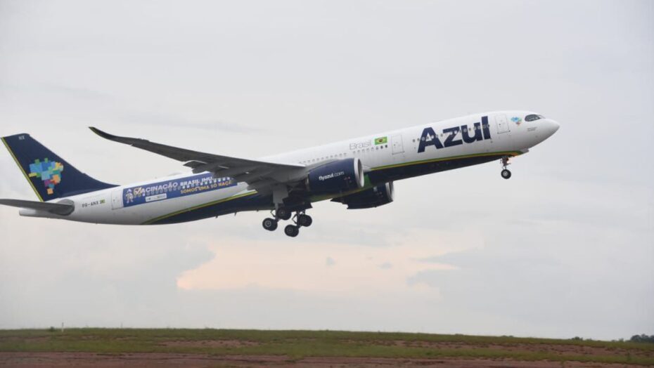 aviao azul vacina india x