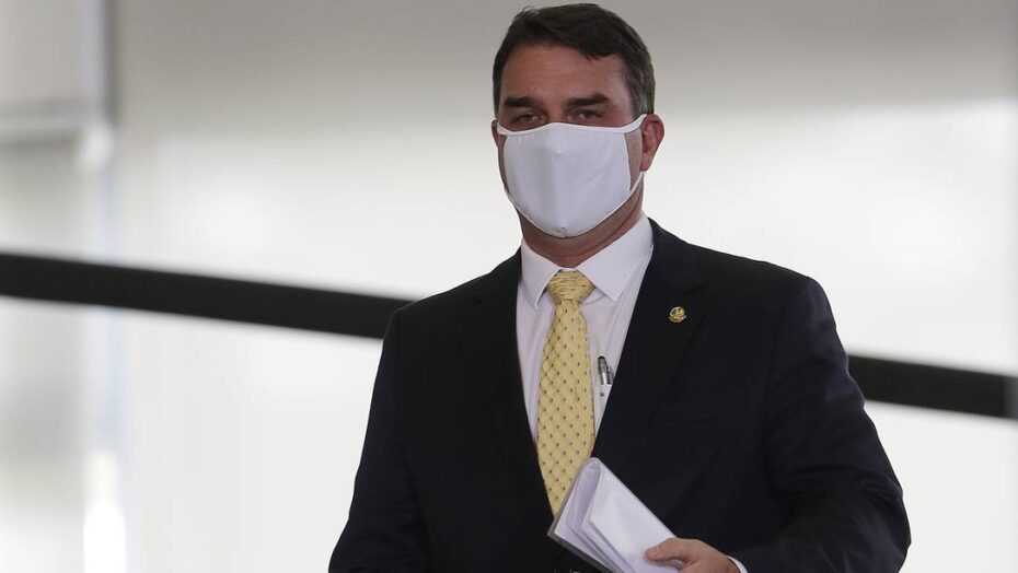 Stf adia julgamento sobre foro de flávio bolsonaro no caso das 'rachadinhas' | notícias do rio grande do norte Stf adia julgamento sobre foro de flávio bolsonaro no caso das ‘rachadinhas’