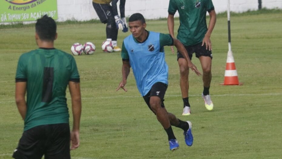 Negueba e mais dez: assim deve ser montado o time do abc para o jogo do próximo domingo