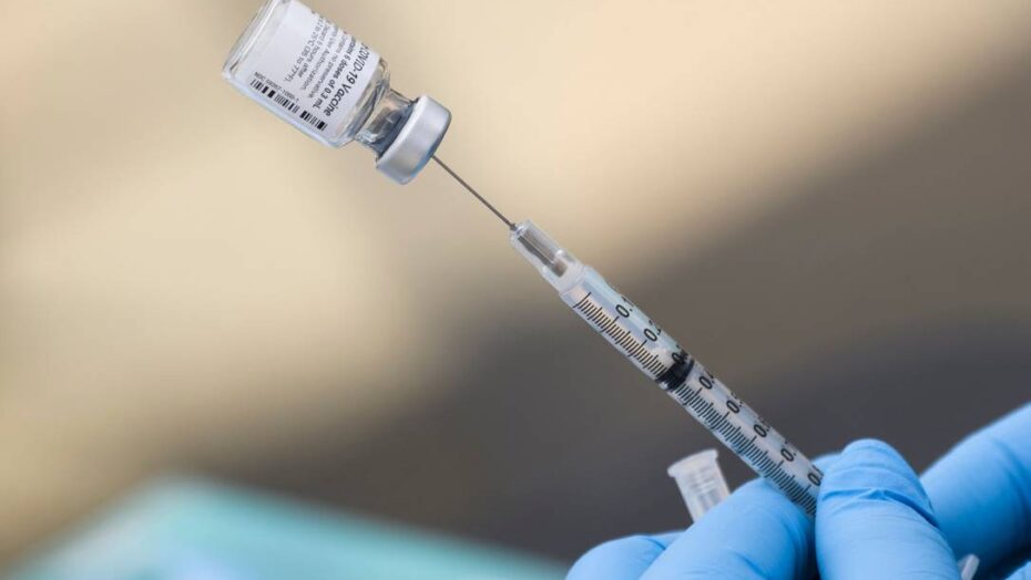 Vacina contra covid-19 da pfizer tem 90,7% de eficácia em crianças de 5 a 11 anos