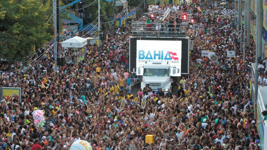 Carnaval na bahia: “não colocarei a população em risco”, diz governador