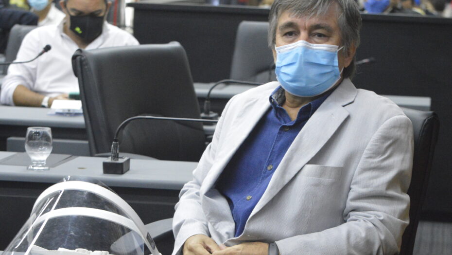 Robério vê frota de ônibus de Natal com maior preço e veículos antigos - Agora RN