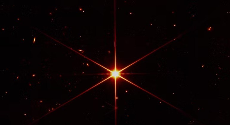 Veja a primeira imagem espetacular fotografada pelo telescópio espacial James Webb - Agora RN