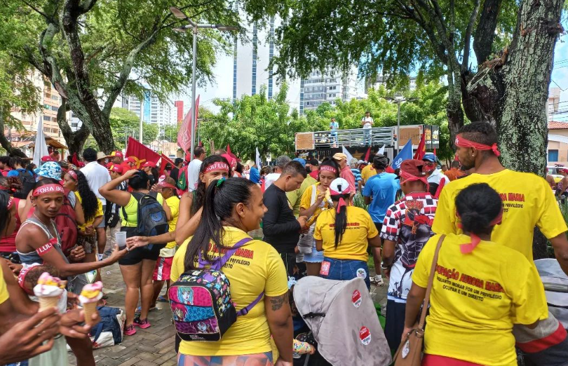 Protesto no Dia do Trabalhador organizado por movimentos sociais acontece em Natal - Agora RN