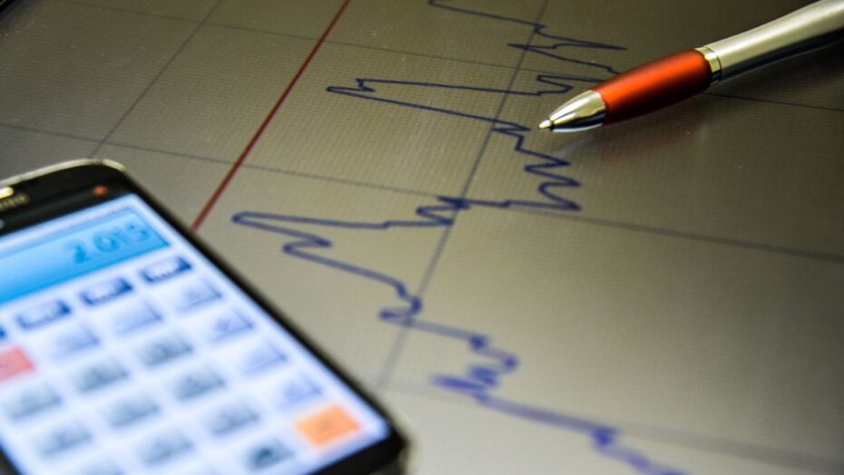 FMI reduz projeção da inflação no Brasil de 9,4% para 6% em 2022 - Agora RN